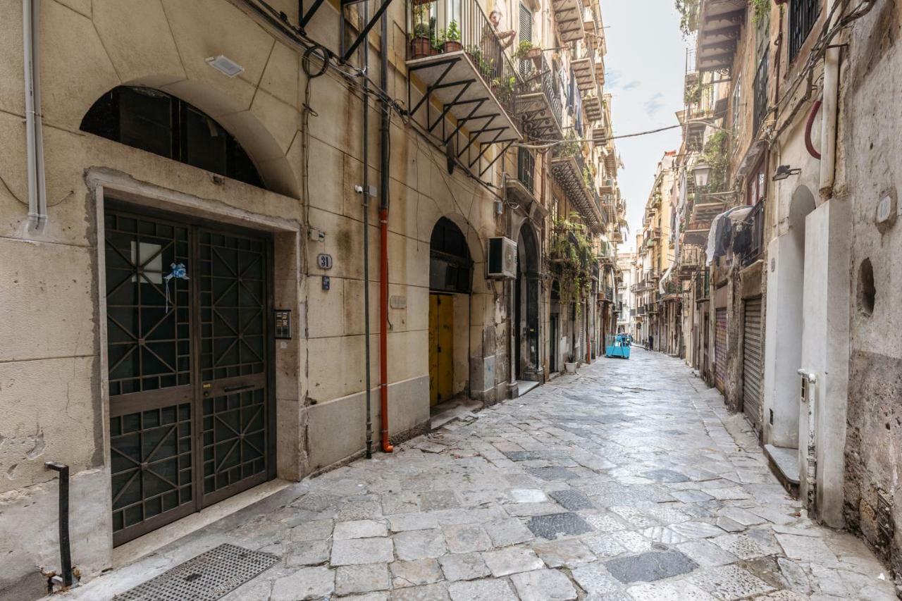 Case Barbera Via Parlamento Palermo Buitenkant foto